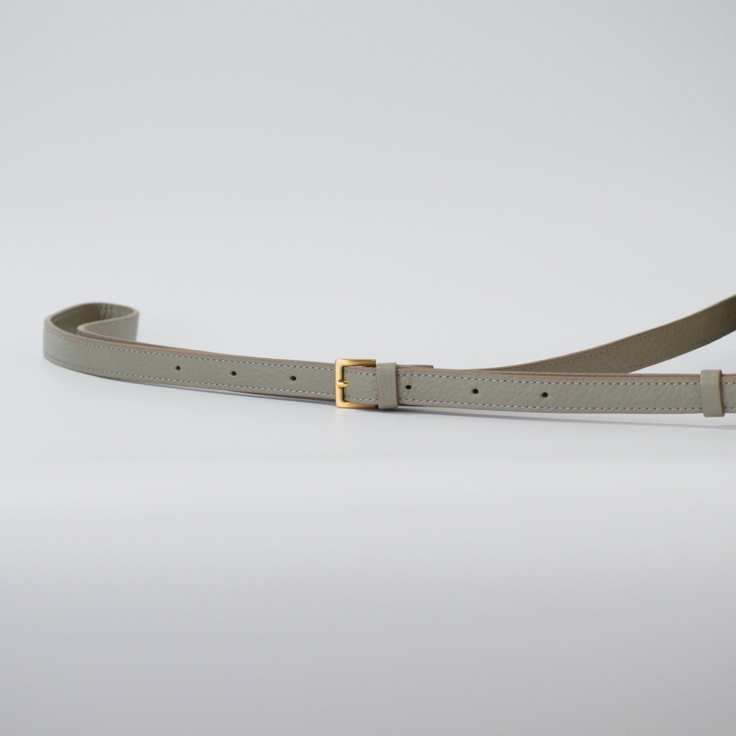 オリーブレザービーンズショルダー