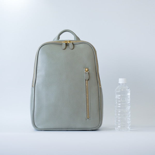 オリーブレザーグレースリュック