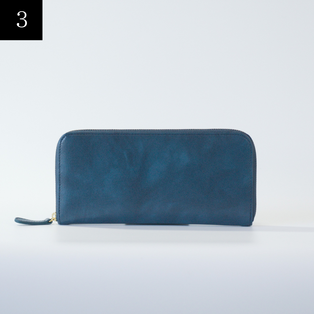 ムラ染めレザーのラウンドファスナー長財布color：Navy
