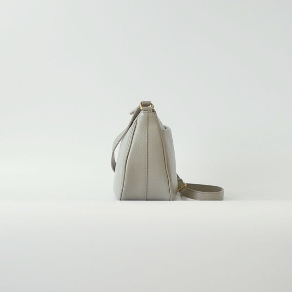 オリーブレザー ユニバーサルショルダー