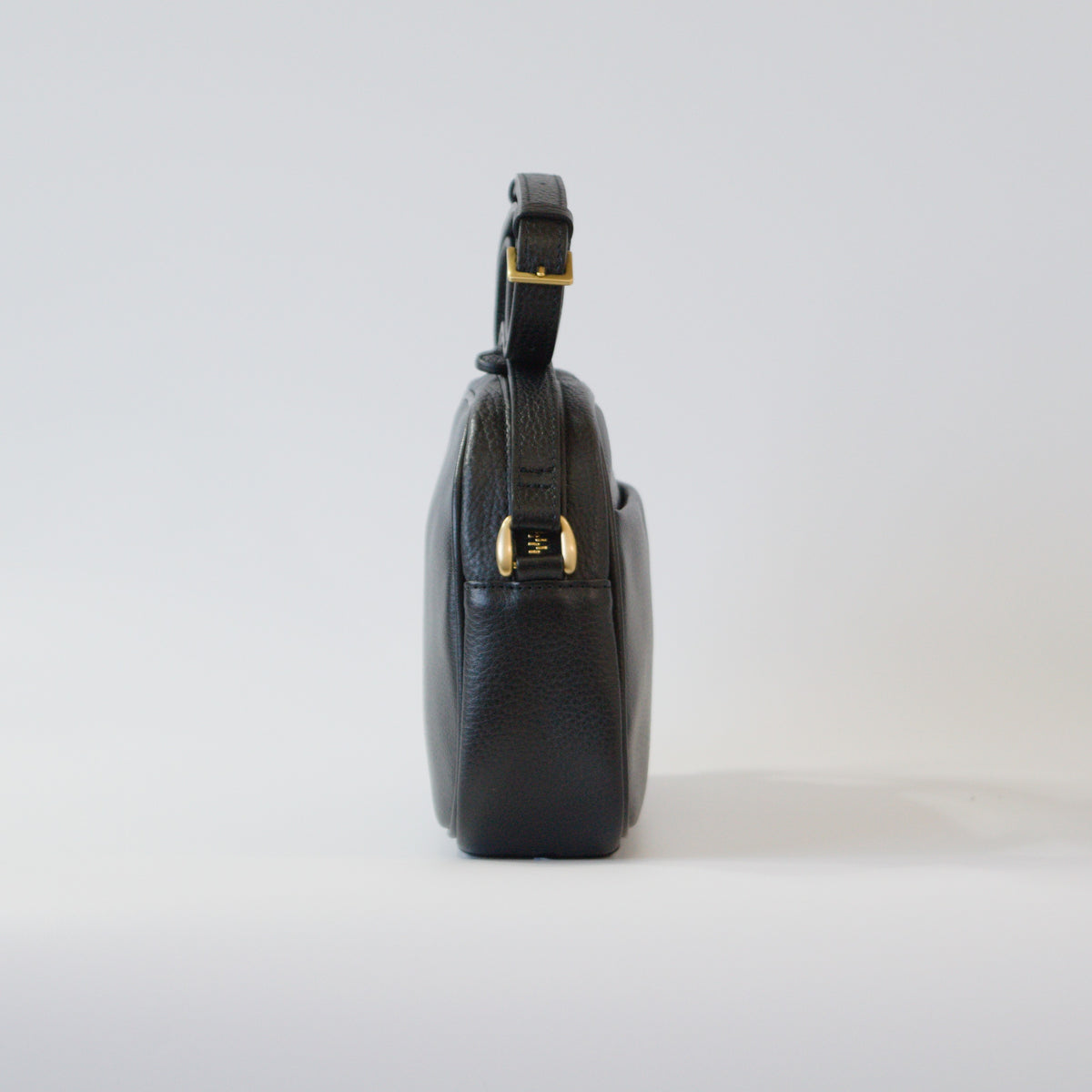 オリーブレザー ビーンズショルダー