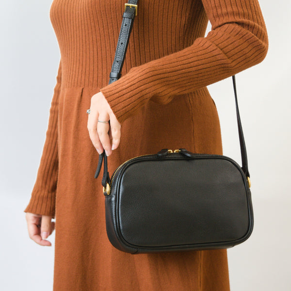 オリーブレザー ビーンズショルダー 2