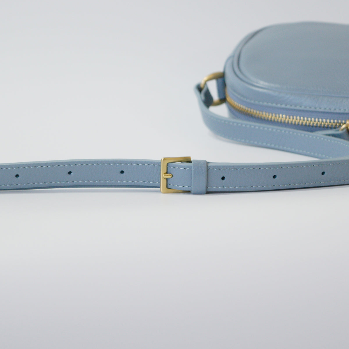 オリーブレザー ビーンズショルダー