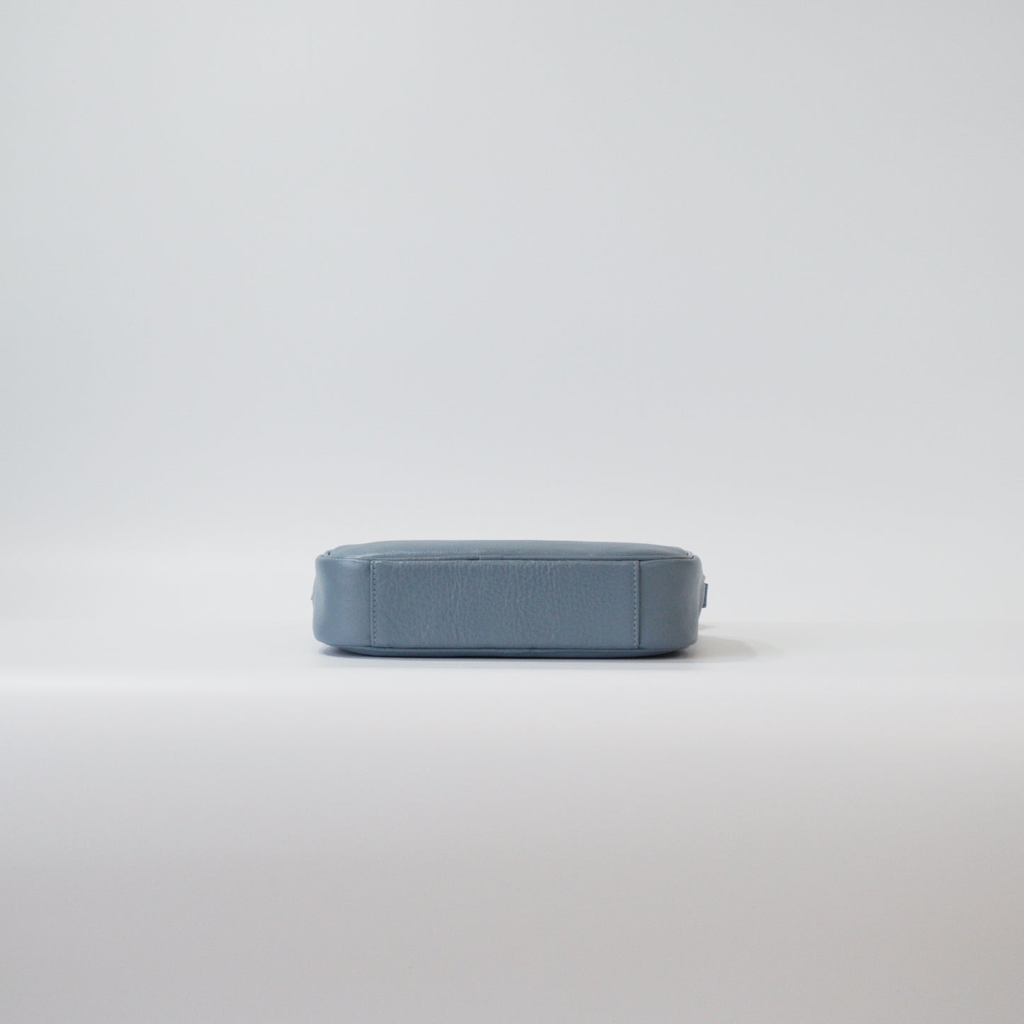 オリーブレザービーンズショルダー