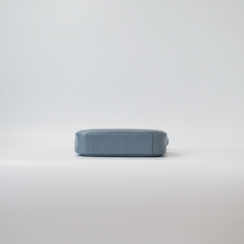 オリーブレザービーンズショルダー