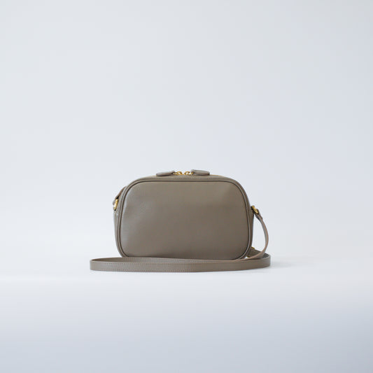 オリーブレザービーンズショルダー