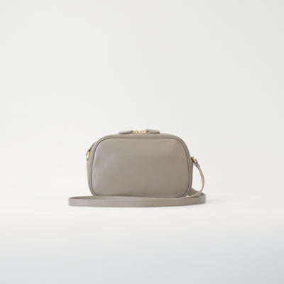 オリーブレザー ビーンズショルダー