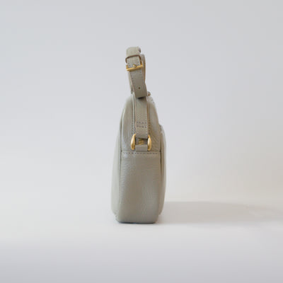 オリーブレザー ビーンズショルダー