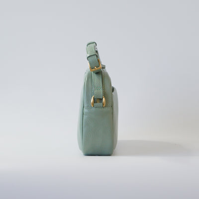 オリーブレザー ビーンズショルダー