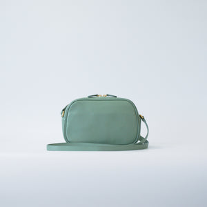 ショルダーバッグ