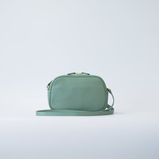 オリーブレザービーンズショルダー