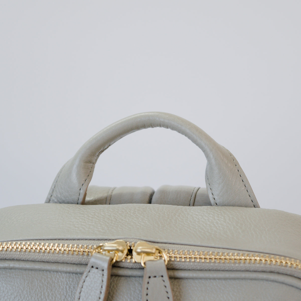 オリーブレザー グレースリュック