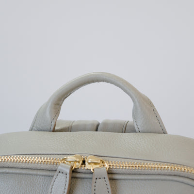 オリーブレザー グレースリュック