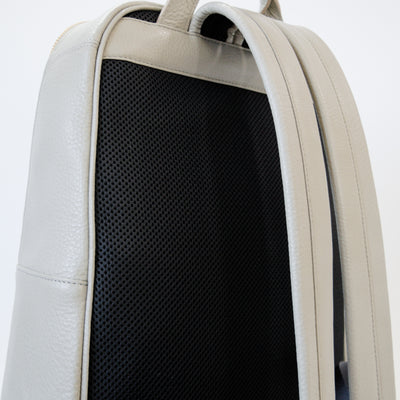 オリーブレザー グレースリュック