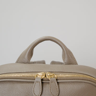 オリーブレザー グレースリュック