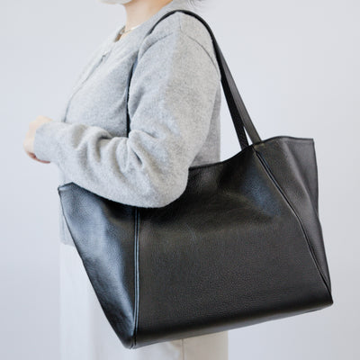 オリーブレザー フォルムチェンジA4トート