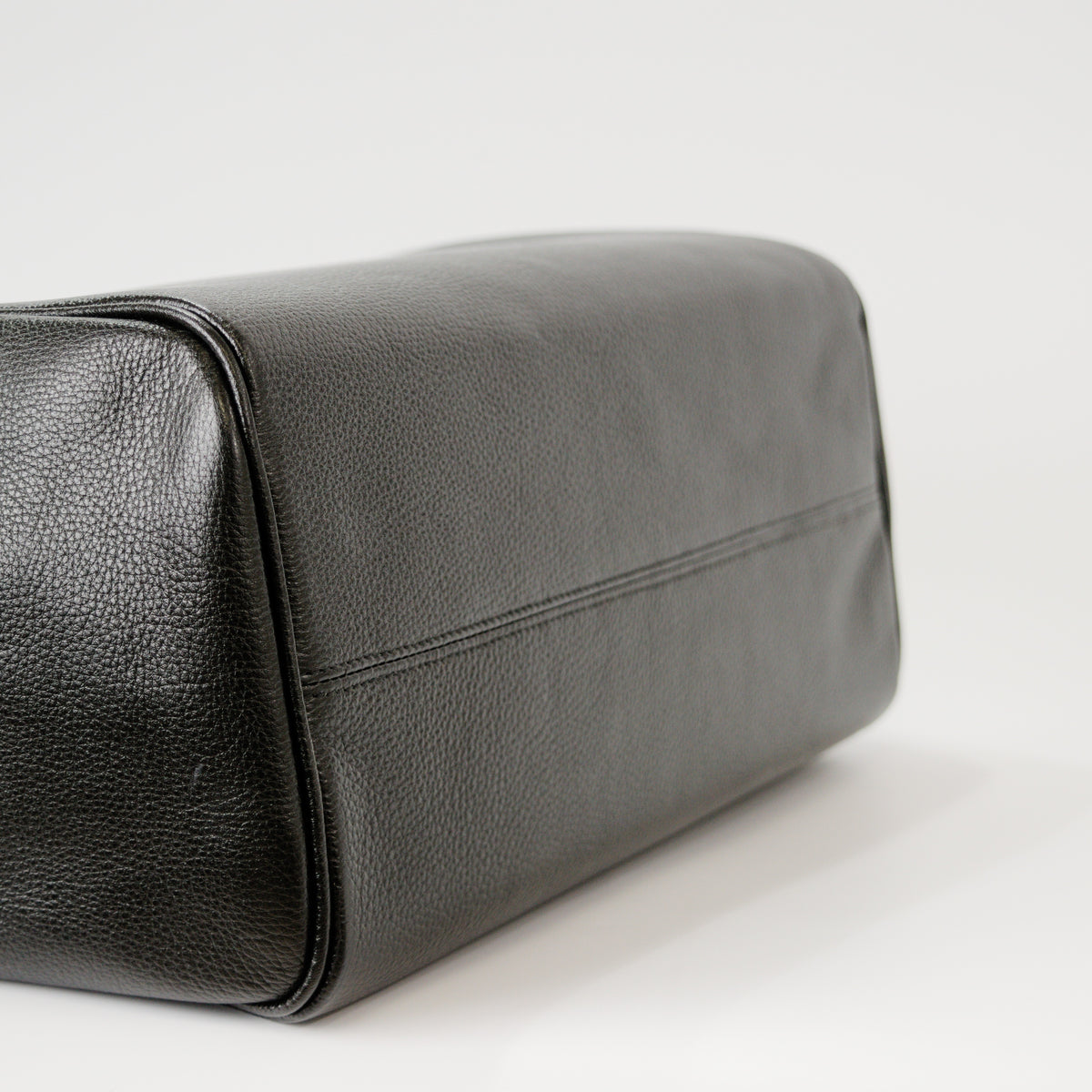 オリーブレザー フォルムチェンジA4トート