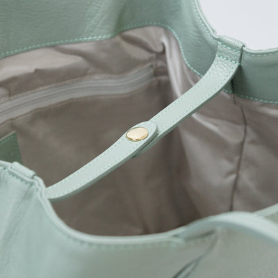 オリーブレザー フォルムチェンジA4トート