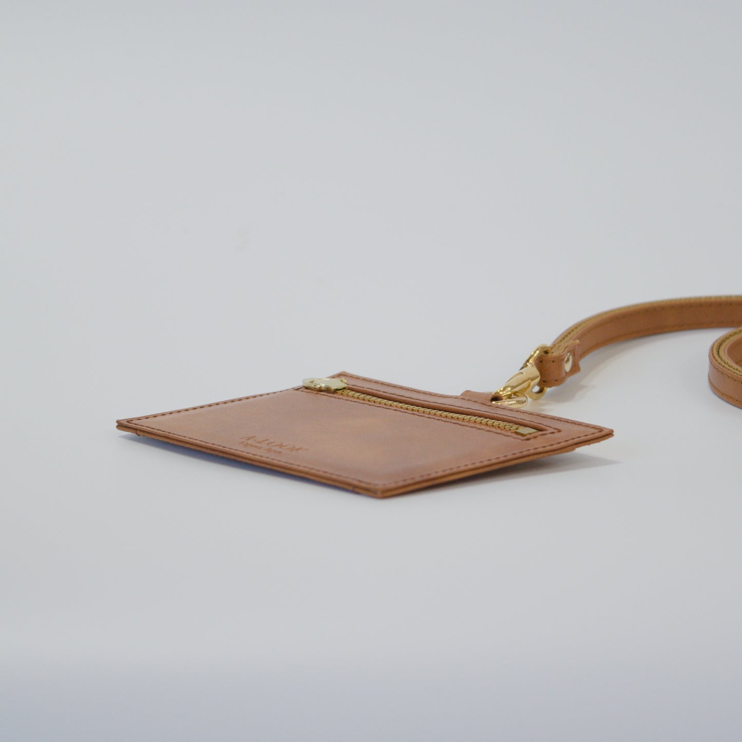 ムラ染めレザーのIDケース