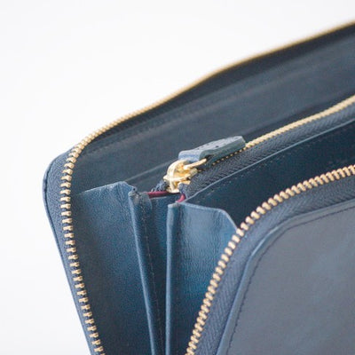 ムラ染めレザーのラウンドファスナー長財布