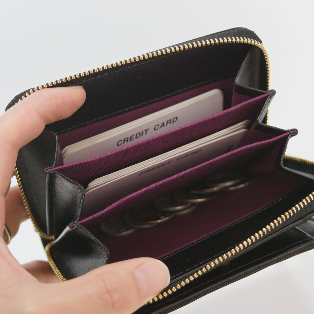 ムラ染めレザーのラウンドファスナー短財布