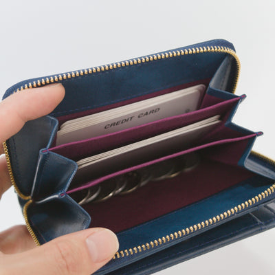 ムラ染めレザーのラウンドファスナー短財布