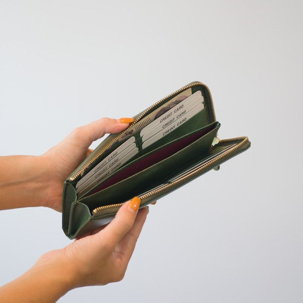 ムラ染めレザーのマチ付きL字束入れ