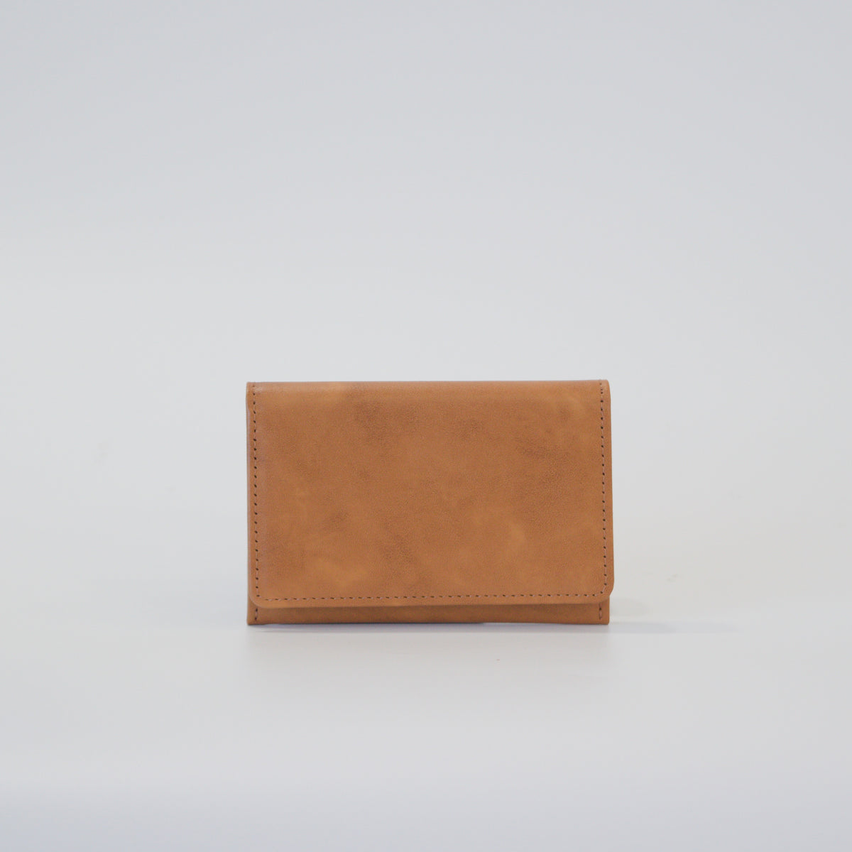 ムラ染めレザーの名刺入れcolor：Camel