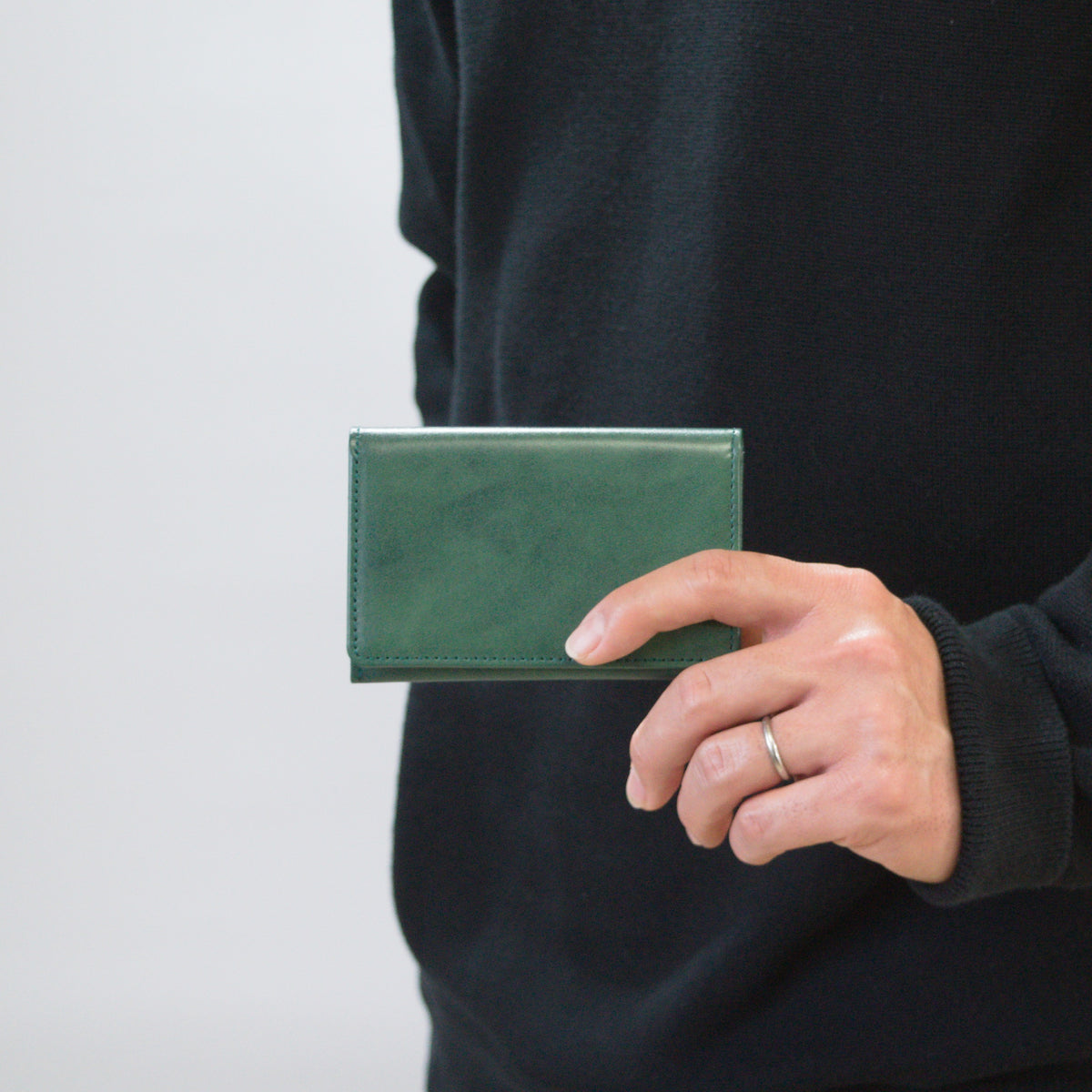 ムラ染めレザーの名刺入れ