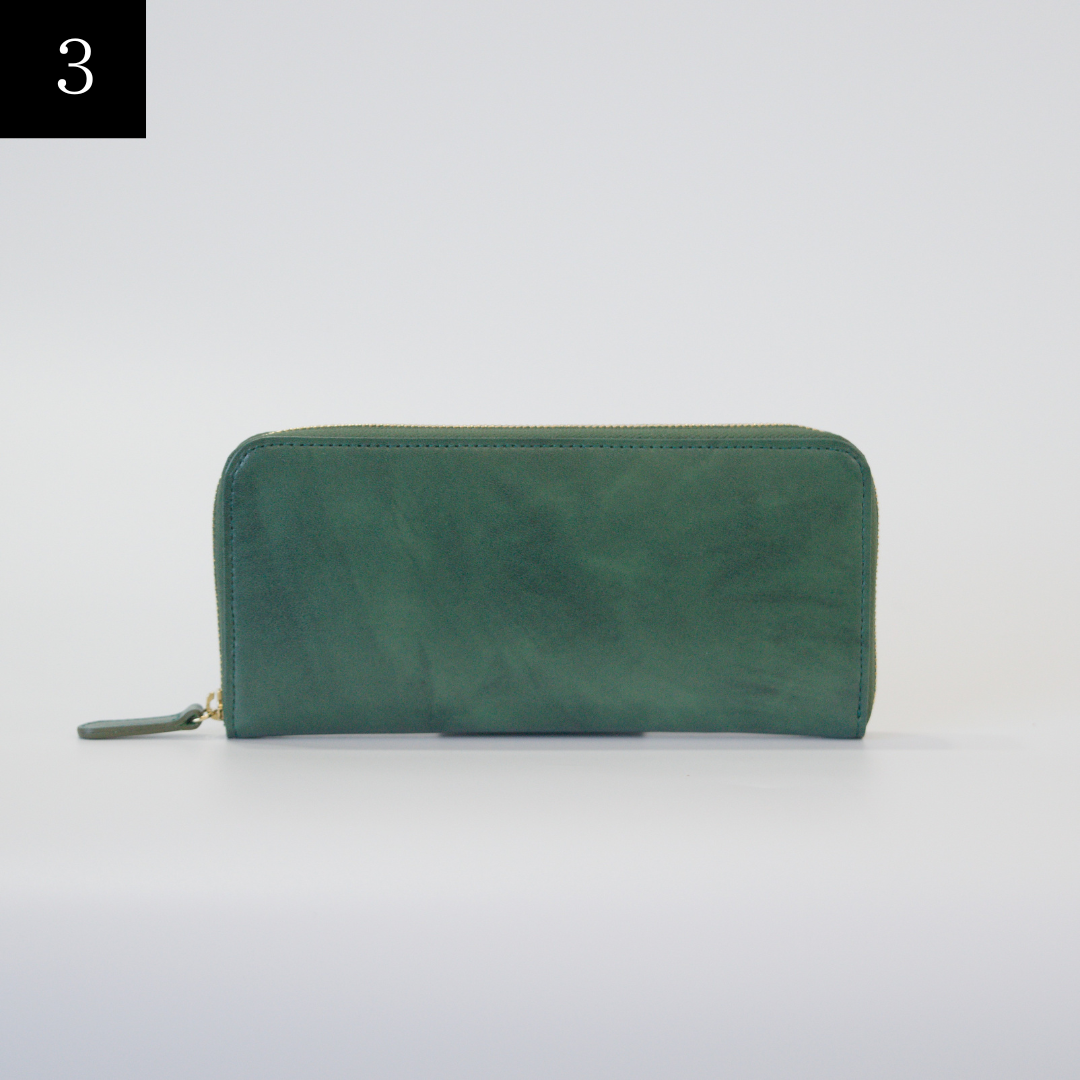 ムラ染めレザーのラウンドファスナー長財布<br>color：Green