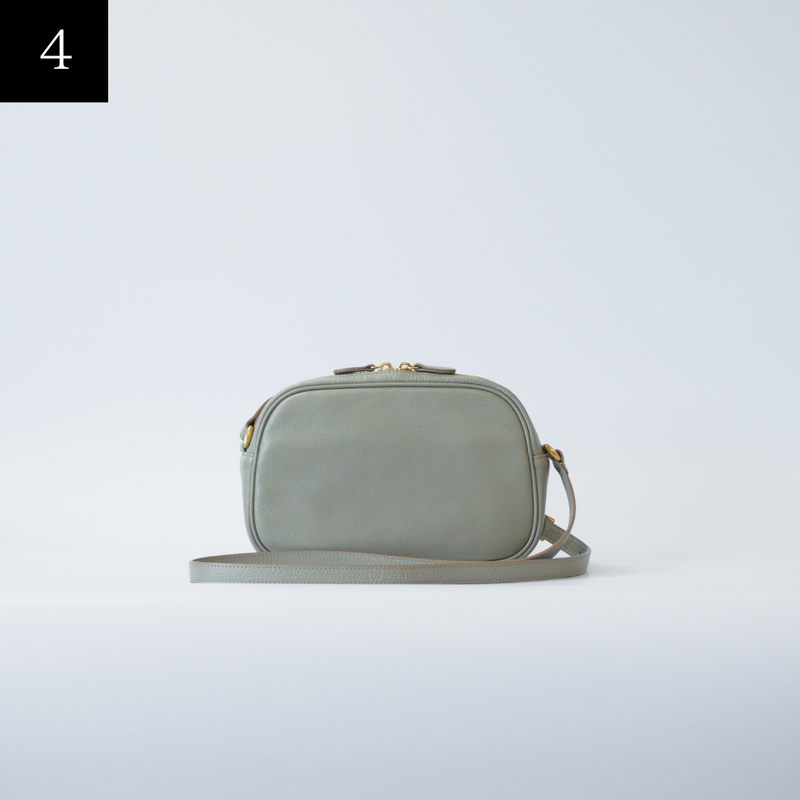 オリーブレザービーンズショルダー<br>color：Greige